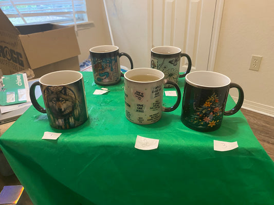 Color changing coffee mugs